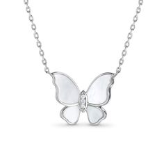 Add elegance to your outfit with this beautiful mother of pearl butterfly pendant. Crafted in sterling silver and adorned with mother of pearl and white stones, this necklace recreates the charm of the butterfly. It is ideal for all butterfly lovers.Carat Weight: 0.039 ctStone Size: 1.1,1.3 mmStone Type: Jeulia® StoneNumber of Stones: 3 Stone Shape: RoundStone Color: Diamond WhiteWeight: 4.03 gMaterial: 925 SilverPlating Color: SilverLength: 425 mm Trendy Pendant Necklace, Jeulia Jewelry, Extraordinary Jewelry, Pearl Butterfly, Mother Of Pearl Earrings, White Stones, Mother Of Pearl Necklace, Classic Necklace, Trendy Necklaces