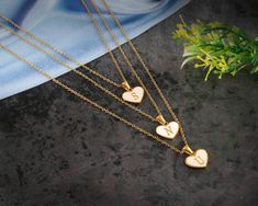 Get ready to wear this high quality Necklace, with this personalized initial necklace! Designed with a charming gold plating and white shell, this pendant is the perfect way to keep your loved ones close to your heart. Our jewelry is not only stylish and timeless, but also hypoallergenic and tarnish-resistant, built to last and carry your memories. Whether you're looking to make a statement or add a cute touch to your outfit, these necklaces are perfect for any age and any occasion. "Custom Lett Daughter And Mother, Heart Alphabet, Letter Jewelry, L Alphabet, Initial Pendant Necklace, Gold Charm Necklace, Gift For Daughter, Initial Pendant, Letter Necklace