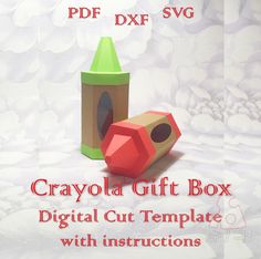 the crayon gift box is designed to look like a toy with instructions on how to make it