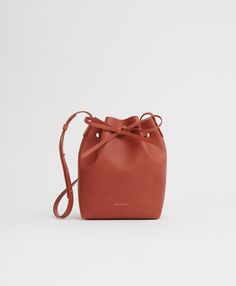 cover Mansur Gavriel Mini Bucket Bag, Modern Clutch, Mansur Gavriel Bag, Minimalist Tote, Mini Bucket Bag, Free Monogram, Mini Bucket Bags, Mini Bucket, Fall Capsule Wardrobe