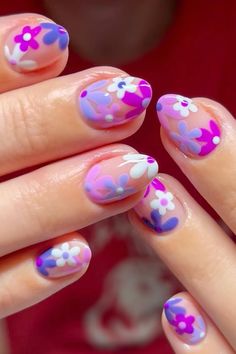 Cute Nail Polish Ideas For Short Nails, Ditto Nails, Purple Nails Designs Short, Natural Nail Designs Short, Funky Nails Short, Gel Nail Designs Short, Nails Palette, Easy Gel Nail Designs, Nail Art Purple