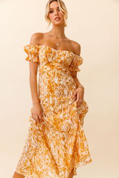 Printed orange midi dressOff-shoulder styleRuched bodiceElasticated puff sleevesTie at backZipper in backStop what you are doing because this dress deserves a moment. Jaws will drop when you strut by in our adorable Linka midi dress. Feat... Off-shoulder Midi Dress With Ruched Bodice For Summer, Summer Off-shoulder Midi Dress With Ruched Bodice, Summer Off-shoulder Dresses With Ruched Bodice, Summer One Shoulder Puff Sleeve Dress For Brunch, Summer Off-shoulder Dress With Gathered Sleeves, Fitted Off Shoulder Dress With Gathered Sleeves For Summer, Summer Fitted Off Shoulder Dress With Gathered Sleeves, Spring Ruched Off Shoulder Midi Dress, Summer Knee-length Ruched Off-shoulder Dress