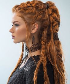 Viking Woman Hair, Valkyrie Makeup, Warrior Hairstyles, Ugly Braids, Star Wars Hairstyles, Viking Braids Hairstyles, Braids Hairstyles Tutorials, Viking Hairstyle, Redhead Braid