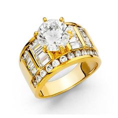 a yellow gold ring with baguets and diamonds