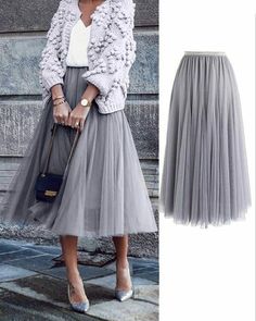 Grigio Tulle Gonna donna plus size tulle gonna mini matrimonio | Etsy Blush Tulle Skirt, Grey Tulle Skirt, Tutu En Tulle, Tulle Skirts Outfit, Tulle Wedding Skirt, Tutu Skirt Women, Womens Tulle Skirt, Tule Rok, Gonna In Tulle