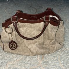 Gorgeous Authentic Gucci Bag. Hardly Worn. No Stains Inside. One Small Stain Outside - See Pictures. Beautiful Bag. Comes With Dust Bag As Well. * Like New * Gucci Bee Bag, Gucci Soho Bag, Snake Bag, Gucci Mini, Gucci Tote Bag, Bags Gucci, Gucci Tote, Gucci Bamboo, Boot Jewelry