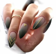 February Nails, Fancy Nails, Gorgeous Nails, Cute Acrylic Nails, Green Nails