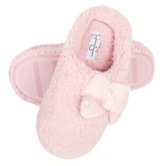 Soft and Lightweight, This Marshmallow Clog Slipper with Velvet Bow Will Keep You Feeling Stylish, Comfortable and Warm All Day Long with Built In Memory Foam Cushioning. Available in size Small (US 6-7), Medium (US 7-8), Large (US 8-9), and X-Large (US 9-10). Slippers run small- we rmend selecting a size up. Color: pink. Gender: female. Age Group: adult. Pattern: Solid. Cute Comfy Slippers, Pan Asparagus, Chunky Slippers, Bedroom 2024, Diy Sandals, Pink Slippers, Cute Slippers, Slide Slippers, Clog Slippers