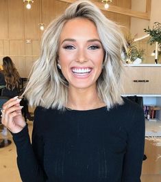 Κούρεμα Bob, New Hair Trends, Makeup Tip, Brown Blonde Hair, Halloween Hair, Medium Length Hair Cuts, Southern Living, Fine Hair