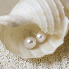 The essential classic pearl earrings that are perfect to wear everyday. .925 Sterling Silver Freshwater Pearls Hypoallergenic post Diameter: 8mm or 9mm #E301 Classic Pearl Earrings, Stud Drop Earrings, Pearl Stud Earrings, Pearl Studs, Sterling Silver Earrings Studs, Silver Studs, Handmade Earrings, Sterling Silver Earrings, Fresh Water