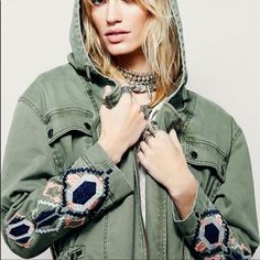 Never Worn Embroidered Green Parka From Free People Embroidered Relaxed Fit Outerwear For Fall, Bohemian Hooded Spring Outerwear, Bohemian Hooded Outerwear For Spring, Bohemian Relaxed Fit Winter Outerwear, Bohemian Winter Outerwear In Relaxed Fit, Casual Embroidered Fall Outerwear, Hooded Embroidered Fall Outerwear, Spring Embroidered Green Outerwear, Spring Hooded Outerwear With Floral Embroidery