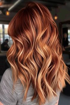 35+ Stunning Red Hair with Blonde Highlights Combos To Try This Year - Flo's Blog Redhead Hair Color, Red Hair With Blonde, Copper Blonde Hair Color, Pretty Red Hair, Red Hair With Blonde Highlights, Red Balayage Hair, Hair With Blonde Highlights