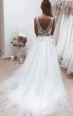 Shop Plunged A-line Tulle Sexy V-neck Elegant Low-v Back Wedding Dress Online. Dorris Wedding offers tons of high quality collections at affordable prices. Free shipping Now! Lace Applique Wedding Dress, White Lace Wedding Dress, Applique Wedding, Applique Wedding Dress, White Tulle, Vestidos Prom, Tulle Prom Dress, Dress Evening, Dress Formal