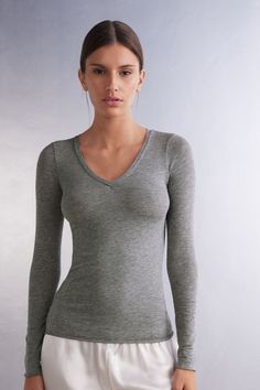 V-neck top in Modal Ultralight with Cashmere | Intimissimi Stretch V-neck Tops With Thumbholes, Gray V-neck Top For Loungewear, Gray V-neck Loungewear Top, V-neck Long Sleeve Top For Layering, Seamless Long Sleeve Modal Top, Versatile V-neck Loungewear Top, Fitted V-neck Long Sleeve Top For Layering, Solid V-neck Top For Layering, Gray Seamless Long Sleeve Top