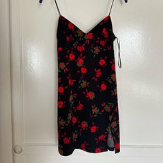 Sexy Summer Dress Never Worn Trendy Red Floral Print Mini Dress, Trendy Red Mini Dress With Floral Print, Trendy Floral Mini Dress For Night Out, Flirty Floral Print Mini Dress For Night Out, Red Floral Print Mini Dress For Night Out, Lady In Red, Summer Dress, Black Red, Colorful Dresses