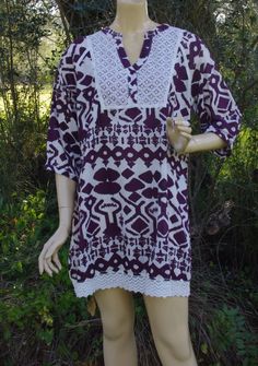 Cotton Tunic Boho Tunic Fashion Tunic Womens Tunic Chic Elegant Tunic Summer Dress Tunic Tops Tunic Dress Bohemian Tunic Ethnic Tunic. Pretty and confortable Pure Cotton Tunic with beautiful Lacy Mesh Detail .  Size - One Size Approximate Measurements :   Bust Width : 22.4"  ( 57 cm )    44.9"   ( 114 cm ) circumference Sleeves  : 18.1" ( 46 cm )   Shoulder : 14.2" ( 36 cm )  Tunic Length : From neck to bottom  32.7"  ( 83 cm )    ★ Care: Hand wash then hang dry ♥ Thanks for visiting!♥ Tunic Fashion, Bohemian Tunics, Dress Bohemian, Cotton Tunic, Boho Tunics, Dress Tunic, Tunic Styles, Tunic Length, Bohemian Dress