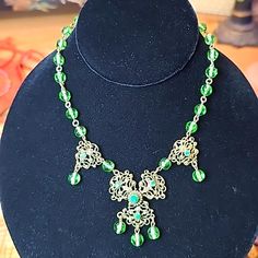 Stunning Choker Lime Green Glass Bead And Darker Green Rhinestone In Center Necklace, Stunning The Closeure As You Can See In Last Picture Is Very Old But Works Perfectly. Measures 16" Antique Jewelry Victorian, Victorian Green, Jewelry Antique, Victorian Jewelry, Antique Glass, Glass Bead, Green Glass, Lime Green, Antique Jewelry