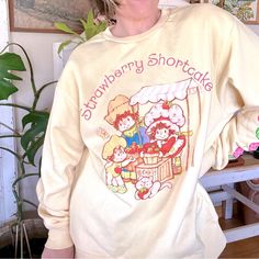 New! Embroidered Strawberry Shortcake Pastel Yellow Oversized Sweatshirt Cute Yellow Long Sleeve Sweatshirt, Yellow Oversized Sweatshirt For Loungewear, Oversized Yellow Sweatshirt For Loungewear, Cute Yellow Sweatshirt For Fall, Cute Cream Cotton Sweatshirt, Cute Yellow Crew Neck Sweatshirt, Oversized Yellow Sweatshirt With Letter Print, Oversized Yellow Crew Neck Sweatshirt, Oversized Yellow Spring Sweatshirt