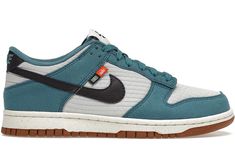 Nike Dunk Low SE Toasty Rift Blue (GS) - DC9561-400 - US Dunks Outfit, Kicks Shoes, Sneaker Stores, Sneakers Adidas, Shoe Inspo, Sneakers Mode, Nike Air Max Plus, Swag Shoes, Nike Fashion