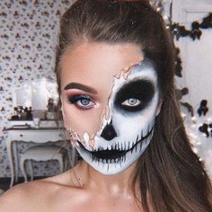 Half Skull Half Glam Makeup, Halloween Skeleton Makeup Half Face, Glam Skeleton Makeup Half Face, Day Of The Dead Makeup Half Face, Halloween Face Paint Adult, Halloween Half Face Makeup, Womens Skeleton Makeup, Half Skeleton Makeup Easy