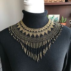 Stunning Gold And Black Seabead Beaded Choker Neckless. This Beautiful Neckless Features A Intricate Geometric Design With Delicate Small Seabeads. New Without Tags. Neckless Gold, Bow Choker, Gold Initial Pendant, Boho Statement Necklace, Floral Pendant Necklace, Pearl Statement Necklace, Statement Collar Necklace, Initial Pendant Necklace, Floral Pendant