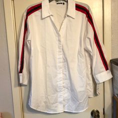 Tuxedo Button Down With Hidden Buttons And Side Stripes On Sleeves. 3/4 Sleeves Chic White Shirt With 3/4 Sleeves, White 3/4 Sleeve Top With Button Closure, White Shirt With 3/4 Sleeves And Button Closure, Side Stripe, Button Down Shirts, Button Downs, Red White, Red And White, Button Down Shirt