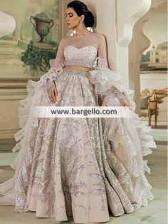 White Wedding Lehenga, White Bridal Lehenga, Elan Bridal, White Lehenga Choli, Ruffle Dupatta, Lehenga Bridal, Wedding Dresses Indian, Bridal Lehenga Designs, White Lehenga