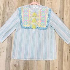 Nwt American & Beyond Embroidered Blouse Size Small..Super Cute And Original. Looks Great With White Cut Offs Or Skinny Jeans. Bundle And Save :) Butterfly Tank Top, Poplin Blouse, Lace Trim Blouse, Cut Offs, Beige Top, Black Tunic, Embroidered Clothes, Purple Silk, Wrap Blouse