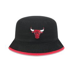 The Chicago Bulls Kids Bucket Hat features an embroidered Bulls logo at the front with a matching brim. Casual Brimmed Fitted Hat For Baseball Season, Throwback Fan Gear Hat With Curved Brim, Throwback Curved Brim Hats For Fan Gear, Casual Flat Bill Hats For Fan Merchandise, Casual Flat Bill Fan Merchandise Hat, Casual Hats With Logo For Baseball Season, Casual Snapback Hat With Curved Brim For Fan Gear, Casual Sports Hats With Logo, Throwback Hats With Embroidered Logo And Curved Brim