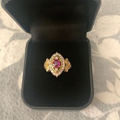 Gorgeous Slightly Used Vintage Style Has Small Diamonds On Both Sides 18k Yellow Gold Ring Size 6 Ruby 0.55 Ct Diamond 0.56 Ct 6.6 G All Specs At Engraved/Stamped Inside The Ring! Will Provide Box Gold Ring With Ruby, Ring With Ruby, 18k Yellow Gold Ring, Yellow Gold Ring, Yellow Gold Rings, Womens Jewelry Rings, Gold Ring, Colored Diamonds, Vintage Style