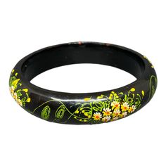 Beautiful Old Bracelet. Very amazing Handpainted flowers. The inner Diameter on Bracelet is 6cm and the Width is 1.5cm Shipping America around 10 workdays  Shipping Europe around 6 workdays  You're always welcome to ask for more information or pictures📸 If you want to buy more than one item feel free to ask for a shipping Price. I will always refund as much shipping payment as possible  Please have a look at my other items for sale✌🏻 Vintage Flower Bracelets For Spring, Brass Picture Frames, Bracelet Flower, Wooden Bracelet, What Is Advertising, Red Stone, Shot Glasses, Vintage Painting, Items For Sale