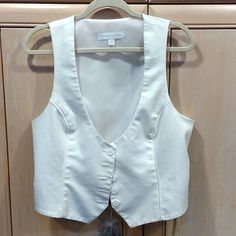 New York & Company White Vest Size 16 New Without Tags Has Button Front Adjustable Back White Vest Suit, Vampire Lestat, Prom 2024, White Vest, Vest White, Suit Vest, Twisted Wonderland, White Satin, Olaf