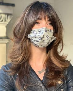 Layered Thick Hair, Layered Haircuts For Women, Layered Haircuts With Bangs, Layered Curly Hair, Medium Layered Haircuts, Hairstyles For Layered Hair, Layered Bob Hairstyles, Wolf Cut, Long Hair With Bangs