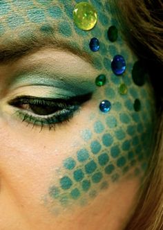 Parade Makeup, Mermaid Costume Makeup, Dragon Makeup, Sea Costume, Mermaid Parade, Mermaid Halloween, Green Makeup, Mermaid Makeup, Fx Makeup