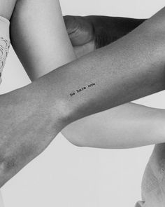 Long Lasting Temporary Tattoos, Petite Tattoos, Tattoos Geometric, Temp Tattoo, Classy Tattoos, Discreet Tattoos, Dainty Tattoos, Subtle Tattoos, Arm Tattoos