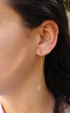 "Get personal with this letter threader earring in 14 carat gold filled or sterling silver. Get one or Buy 2 of the same, or, add 2 different initials to your basket to create a unique look. Choose your kids initials, your loved ones or go for O and X for hugs and kisses. So comfy you never need take them off Layer up with our matching initial hoops L E T S . T A L K . E A R R I N G S ✤ Available in 14k gold filled and Sterling Silver ✤ Available in one size - From the ear lobe it hangs approx 3 Personalized 14k Gold Earrings For Everyday, Everyday Personalized 14k Gold Earrings, Delicate Pierced Threader Earrings For Everyday, Delicate Everyday Threader Earrings, Gold Plated Single Linear Earring As Gift, Personalized Dainty 14k Gold Earrings, 14k Gold Filled Threader Earrings As Gift, Gold Sterling Silver Threader Earrings, Dainty Single Linear Earring As Gift