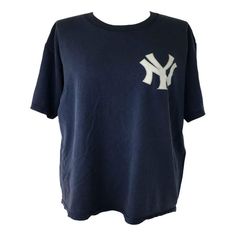 Vintage New York Yankees Graphic Tshirt T1259Vintage New York Yankees Graphic Tshirt T1259   This model reduces inventory waste and allows customers to create personalized designs. These t-shirts are made from high-quality materials and come in a range of sizes and colors, making them versatile for any occasion. Urban Chic Decor, Yankees World Series, 2024 Design, Vintage New York, Business Attire, Vintage Shirt, World Series, Classic Elegance, New York Yankees