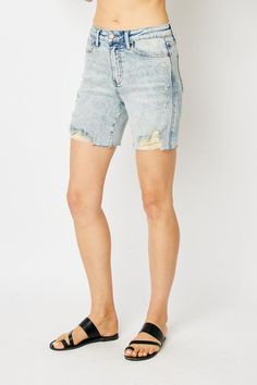 Elevate your denim game with our Judy Blue Mineral Wash Destroy BF Shorts. These shorts feature a distressed, vintage look that brings a unique edge to any outfit. With the perfect balance of comfort and style, you'll feel confident and trendy in these must-have shorts. Upgrade your wardrobe today! Photography Lenses, Boyfriend Denim, Boyfriend Shorts, Edgy Look, New Tops, Short Rompers, Blue Shorts, Edgy Fashion, Computer Monitor