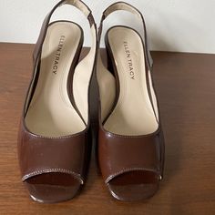 Ellen Tracy Brown Patent Dressy Leather Open-Toe Slingback With 2 1/2 Inch Heels Never Worn Classic Open Toe Slingback Sandals For Office, Brown Medium Width Slingback Sandals For Formal Occasions, Ellen Tracy, 2 Inch Heels, Women's Shoes Sandals, Open Toe, Shoes Sandals, Size 7, Women Shoes