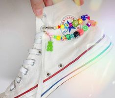 Beaded Shoe Charm, Shoe Chain, Mode Converse, Beaded Shoes, Rave Accessories, Y2k Jewelry, Bespoke Shoes, Kandi Bracelets, Bead Charms Diy