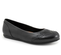 Take on the day in style wearing these sleek woven-accent flats that finish both work or weekend ensembles with fashionable flair. From Softwalk. Casual Ballet Flats With Flat Heel For Work, Casual Ballet Flats For Workwear, Casual Ballet Flats For Workwear In Fall, Casual Ballet Flats For Fall Workwear, Comfortable Flats For Work In Fall, Comfortable Flats For Workwear In Fall, Comfortable Workwear Flats For Fall, Casual Business Flats, Casual Ballet Flats For Work