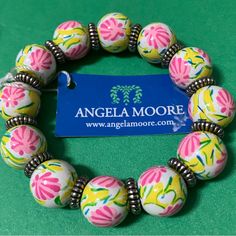 Nwt Angela Moore Pink Scallops Shells Bracelet Lilly Pulitzer Style And Colors White Bracelets For Spring Vacation, Casual Beaded Bracelets For Spring Vacation, Colorful Beads Jewelry For Vacation In Spring, Adjustable Multicolor Spring Jewelry, Yellow Summer Jewelry Gift, White Beaded Bracelets For Spring Vacation, Yellow Jewelry For Summer Gifts, Handmade Beaded Bracelets For Spring, Casual Green Beaded Bracelets For Spring