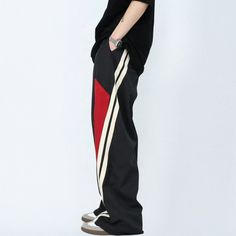 Get ready to hit the streets in style with our Street Stitching Quick-Drying Sweatpants. Perfect for the urban adventurer, these sweatpants are designed with quick-drying fabric to keep you cool and comfortable on the move. Stand out from the crowd with our unique street stitching detail. Features: -85% Polyester -Adjustable Waistband -Solid Color -MId-rise waist -Regular fit Athleisure Wide-leg Sweatpants For Streetwear, Functional Black Pants With Side Pockets, Breathable Casual Cargo Pants For Outdoor, Black Stretch Sweatpants Sporty Style, Black Cotton Pants With Contrast Color, Black Sporty Stretch Sweatpants, Black Stretch Sporty Sweatpants, Stretch Hip Hop Pants For Sports, Streetwear Stretch Pants With Side Stripes