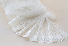 ★MATERIALCotton,polyester fibre★MEASUREMENWidth: 33(cm)/12.99''★QUANTITYThis listing is for 1 yard White Lace Trim For Wedding, Fitted White Tulle Fabric With Lace Trim, Spring Wedding Lace With Lace Collar, Delicate White Lace With Lace Trim, Robe Diy, Veil Lace, Embroidered Lace Fabric, Reception Dress, Diy Dress