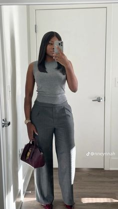 Burgundy Work Pants Outfit, Corporate Shoes Women, Grey Pants Outfit For Work Women, Red Work Outfit, Casual Fall Outfits Black Women, Virtual Interview Outfit, Grad School Outfit, Classy Style Outfits, Pants Outfit Work