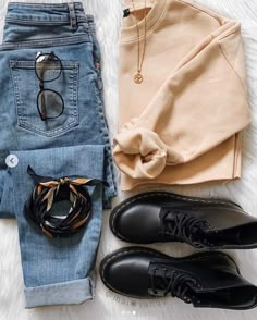 Outfits Jeans, Fashion Layout, Outfit Layout, Outfits Winter, Spring Sale, Really Cute Outfits, Ootd Outfit, Teen Fashion Outfits