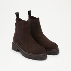 MYSTIC Chunky Brown Boots Outfit, Brown Boots Outfit Ankle, Chunky Brown Boots, Boot Silhouette, Chunky Chelsea Boots, Suede Chelsea Boots, Chelsea Ankle Boots, Metal Ring, Winter 2024