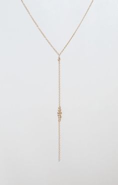 This Isolde long necklace exudes timeless elegance. Crafted with exquisite attention to detail, its long length adds versatility to any outfit. Perfect for both day and evening wear, this necklace will be a sophisticated addition to your jewelry collection. Details Material: 14k Gold Filled Style: Cable Length: 20in + 5in drop and 1.5 extension Chain Hypoallergenic and Tarnish resistant Water resistant Jewelry Stand, Jewelry Case, Polish Jewelry, Gold Filled Jewelry, High Quality Jewelry, Gold Plated Jewelry, Jewelry Plate, Pure Silver, Long Length