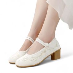 ❁Embrace Timeless Elegance and Natural Beauty: Embroidered Leaf Block Heels ❁Step into a world of effortless style and subtle sophistication with our captivating embroidered leaf block heels!  Featuring a classic block heel design with a comfortable 4.5cm/1.8-inch height, these heels offer both style and comfort for all-day wear.  The meticulously embroidered leaf design adds a touch of natural beauty and artistic flair to your everyday look.  Choose between two stunning color options: crisp whi Cottage Core Shoes, Bridesmaids Heels, Chinese Button, Embroidered Leaf, Block Heel Pumps, Embroidered Leaves, Leaves Design, Heel Design, White Embroidery