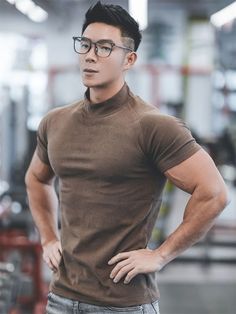 Turtleneck Short Sleeve Men’s Gym & Fitness T Shirt Brown Stretch Sports Tops, Stretch Brown Sports Tops, Brown Crew Neck Athleisure Top, Brown Crew Neck Top In Athleisure Style, Brown Athleisure Crew Neck Top, Sporty Brown Short Sleeve Top, Sporty Brown Tops For Gym, Sporty Brown Tops For The Gym, Sporty Brown Tops For Sports